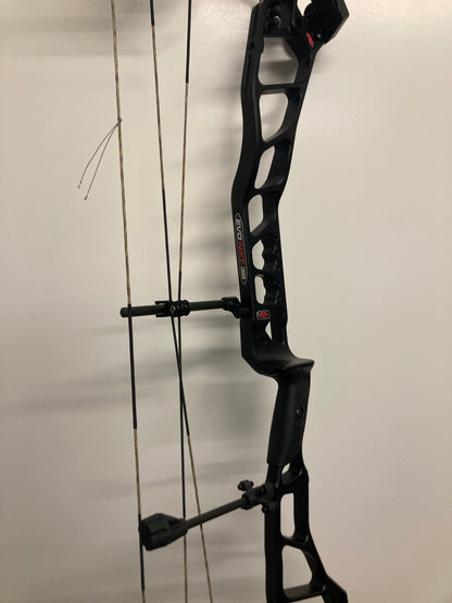 PSE EVO NXT 35 Compound Bow LH Black 50-60 lbs - NEW