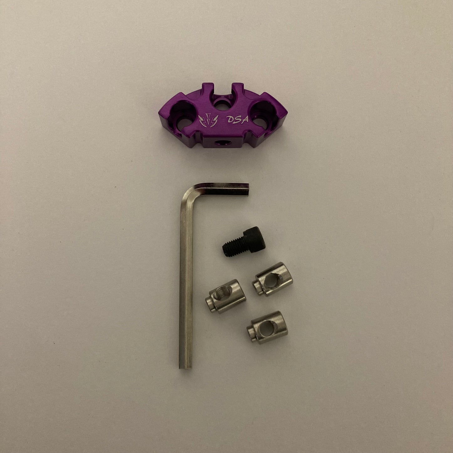 Dynamic Sign Archery Quick Disconnect V-bar - Used