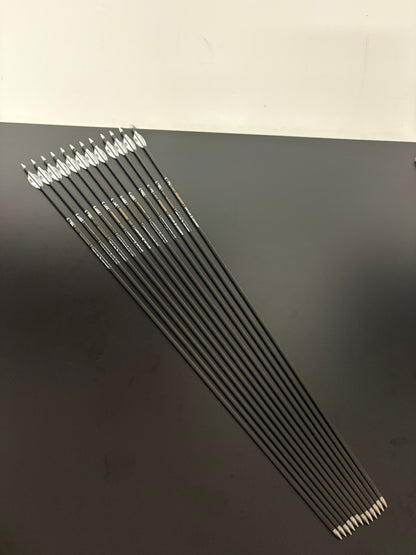 Skylon Preminens ID3.2 Carbon Arrow Set 12 pcs / Spine 350 / 30.75 inch Incl. Tungsten Points - Show Model