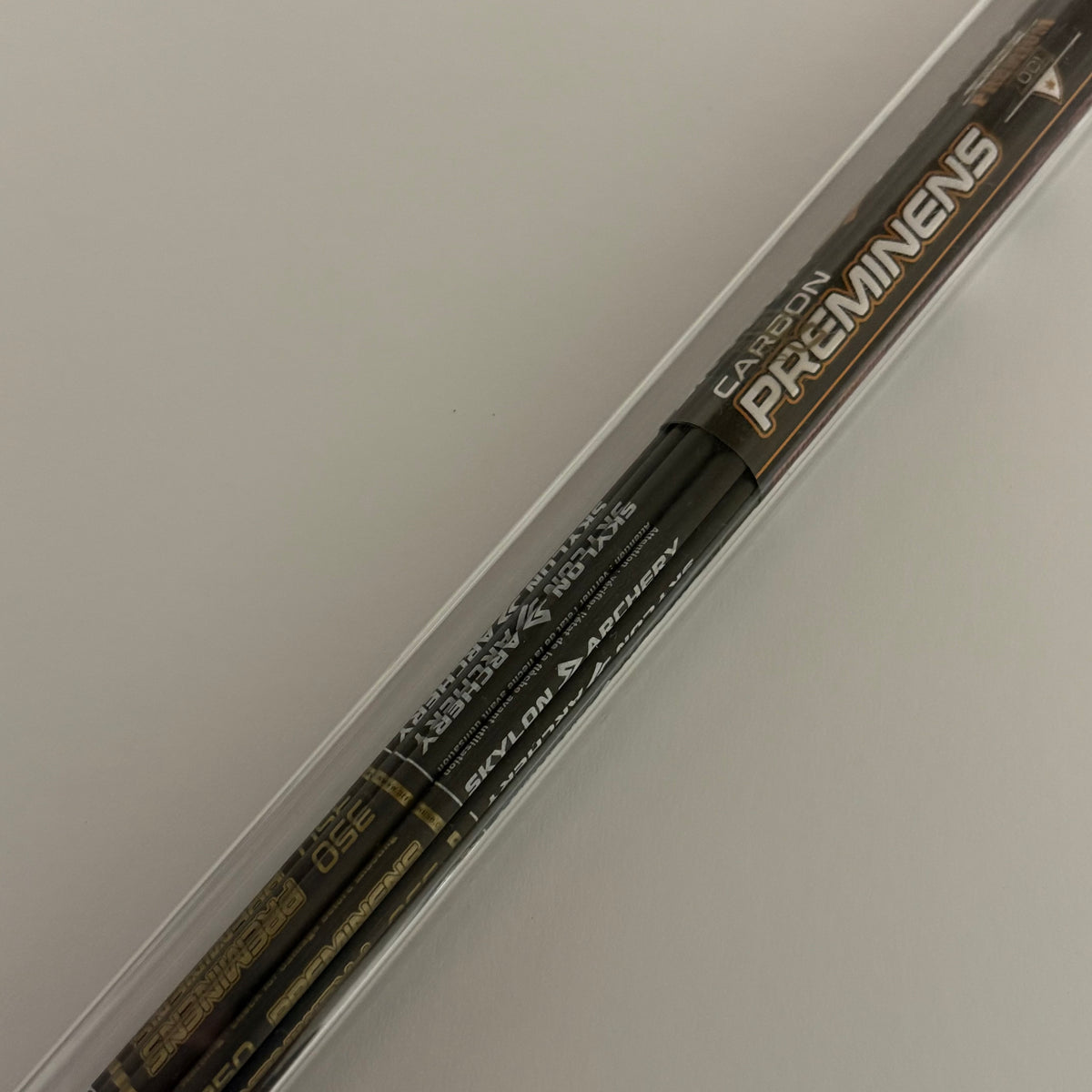 Skylon Preminens ID3.2 Carbon Arrow Shafts 12 pcs / Spine 350 / 32 inch - NEW
