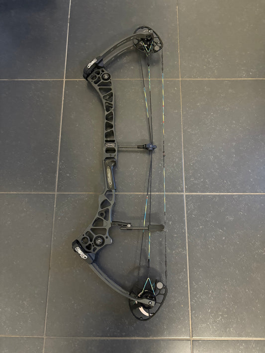 Mathews Halon X Comp Compound Bow RH Stone 50-60 lbs - Used