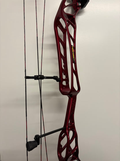 PSE Perform X Compound Bow LH Red 50-60 lbs - Used