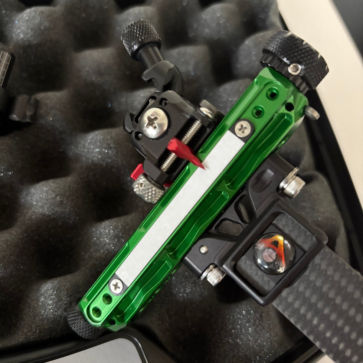 Axcel Achieve XP Pro Compound Sight RH Green 9'' - NEW (#GR66)