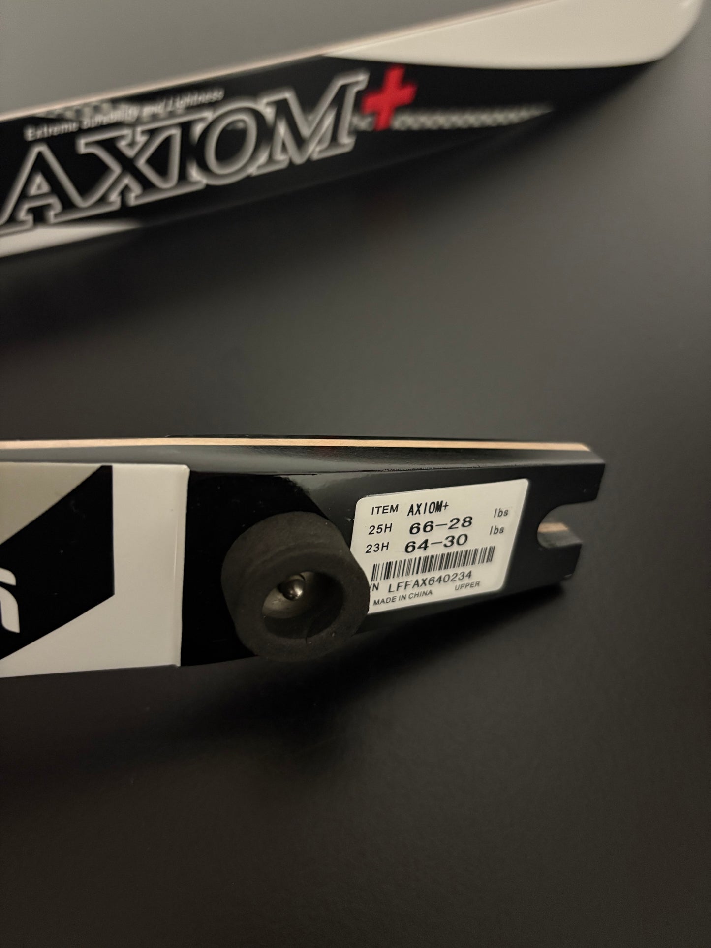 SF Axiom+ Limbs ILF 66-28 lbs - Show Model (#321)