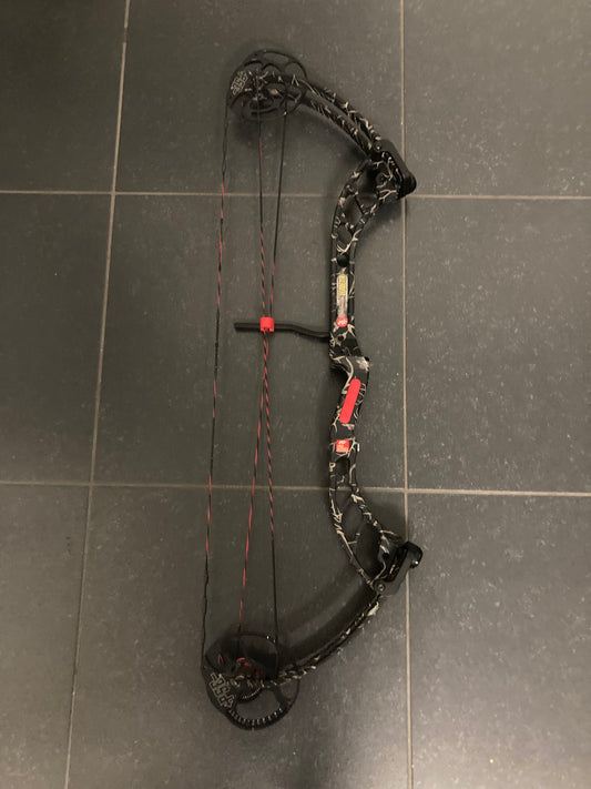 PSE X-Force Vendetta Compound Bow LH Black Antler 50-60 lbs - Used
