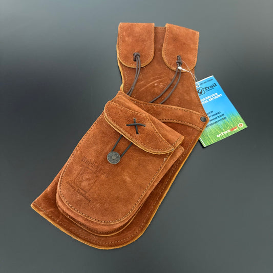 Buck Trail Traditional Field Quiver LH - Show Model