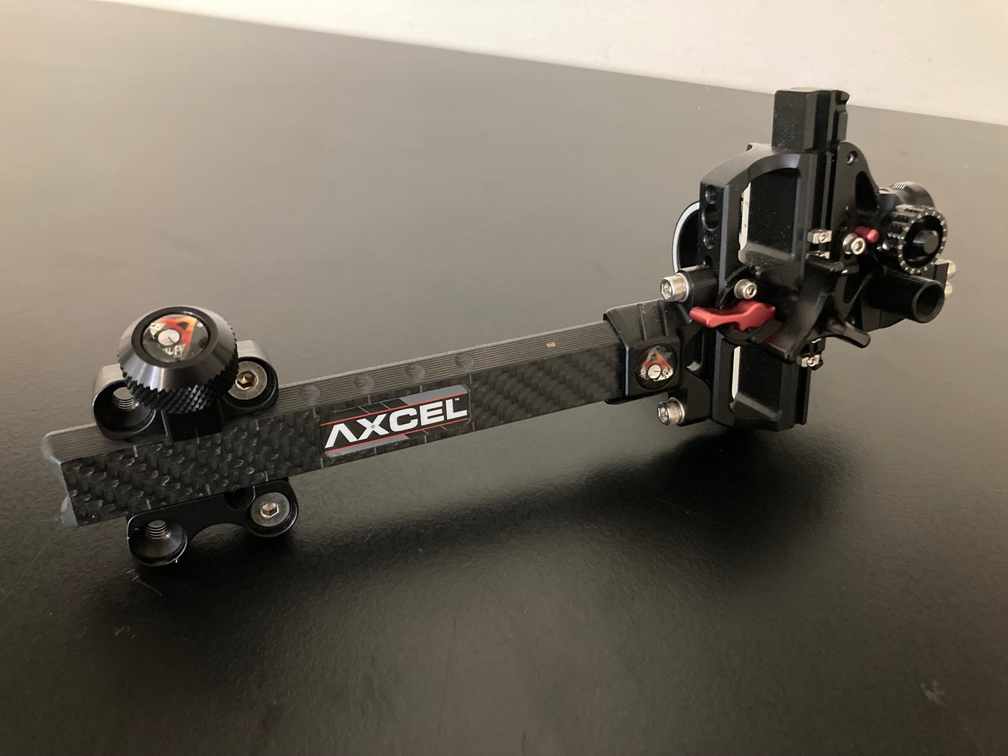 Axcel Pro Slider Carbon Accutouch Plus Single pin Sight RH - Used