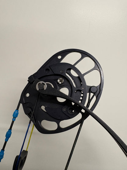 PSE Lazer 2021 Compound Bow RH Blue 30-40 lbs - Used
