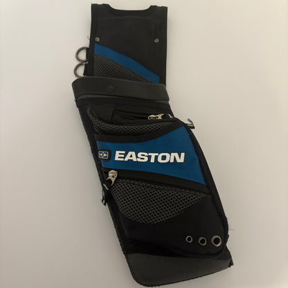 Easton Deluxe Field Quiver RH Blue No Belt - Used