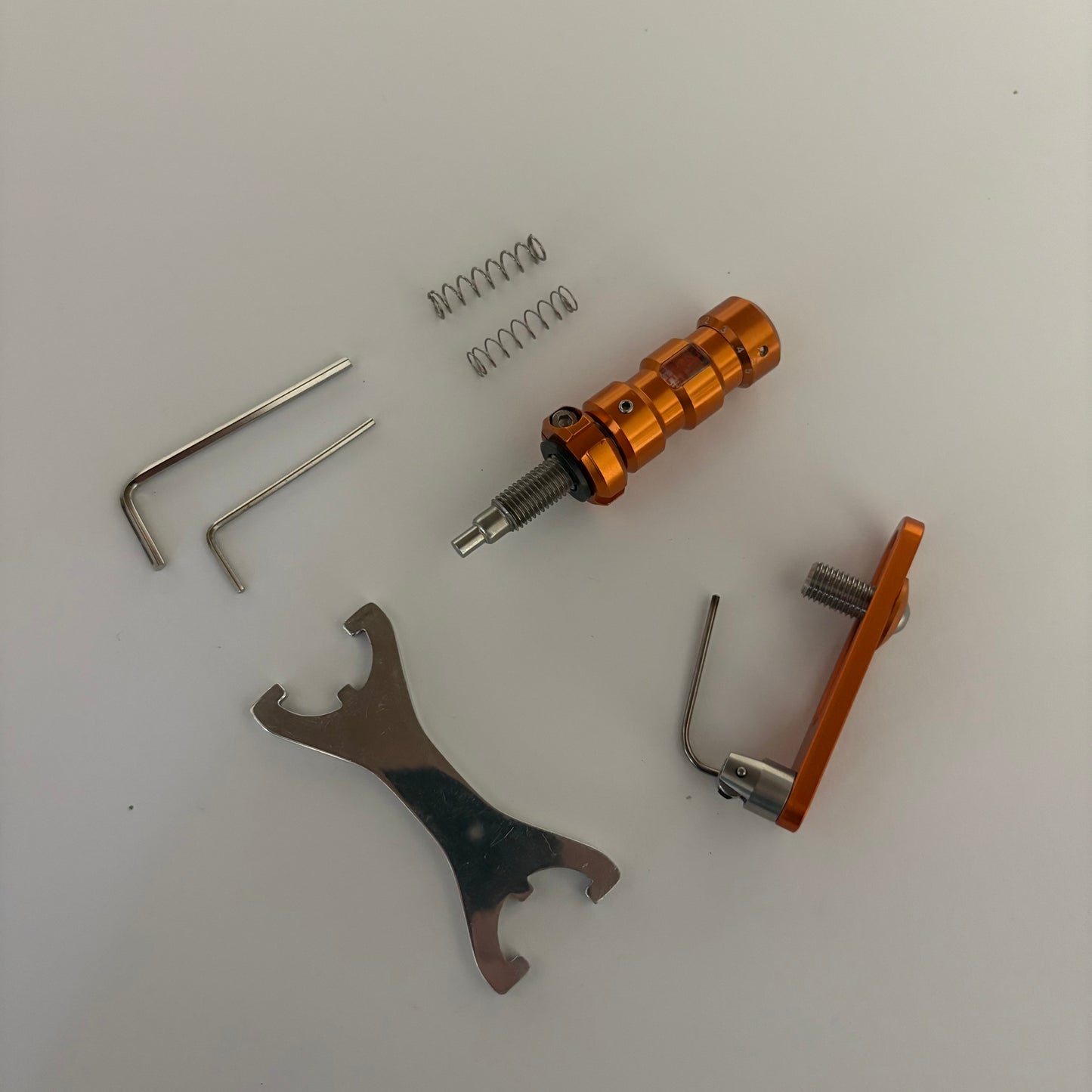 Dynamic Sign Plunger + Arrow Rest Orange - Used (#OB69)