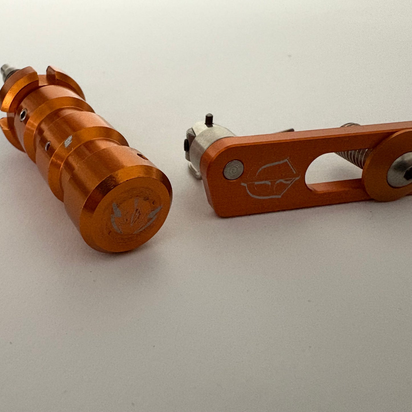 Dynamic Sign Plunger + Arrow Rest Orange - Used (#OB69)