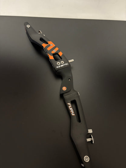 Kinetic Riser Fury Carbon RH Black/Orange 25'' - Used