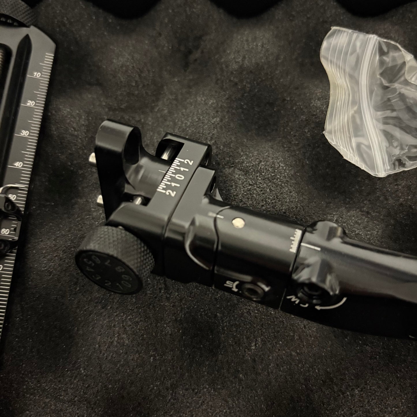 Sure Loc Icon X 550 Compound Sight LH Black 9 inch - NEW