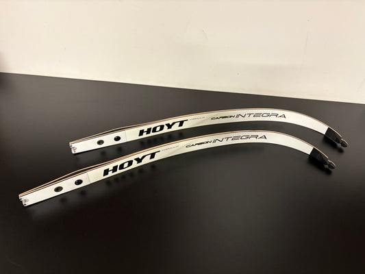Hoyt Integra Formula Limbs 70-34 lbs - Show Model (#396)