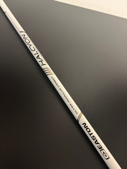 Easton Halcyon Long Stabilizer 27 inch White - NEW (#292)