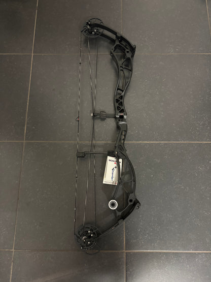 Bowtech Reckoning 38 Compound Bow LH Black 50-60 lbs - Show Model