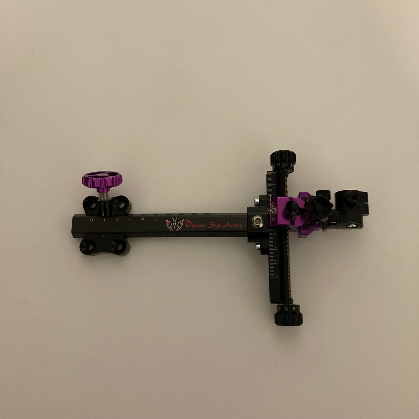 Dynamic Sign Archery Compound Sight RH MULTIPLE COLOURS - Show Model
