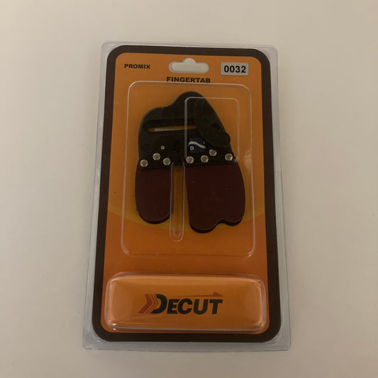 Decut Promix Recurve Finger Tab RH Medium - NEW (#32)
