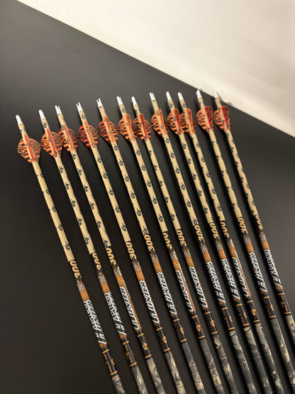 Gold Tip Hunter Pro .246 Carbon Arrows 12 pcs / Spine 300 / 32 inch - NEW