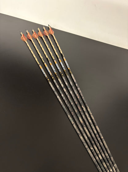 Gold Tip Hunter Pro .246 Carbon Arrows 6 pcs / Spine 300 / 32 inch - NEW