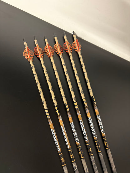 Gold Tip Hunter Pro .246 Carbon Arrows 6 pcs / Spine 300 / 32 inch - NEW