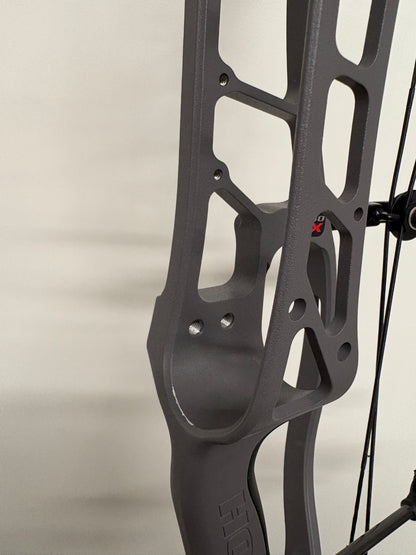Hoyt Concept X 40 Compound Bow RH CDM Tombstone - Used