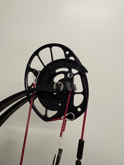 PSE Supra RTX 40 EM Compound Bow LH Black 50-60 lbs - Used