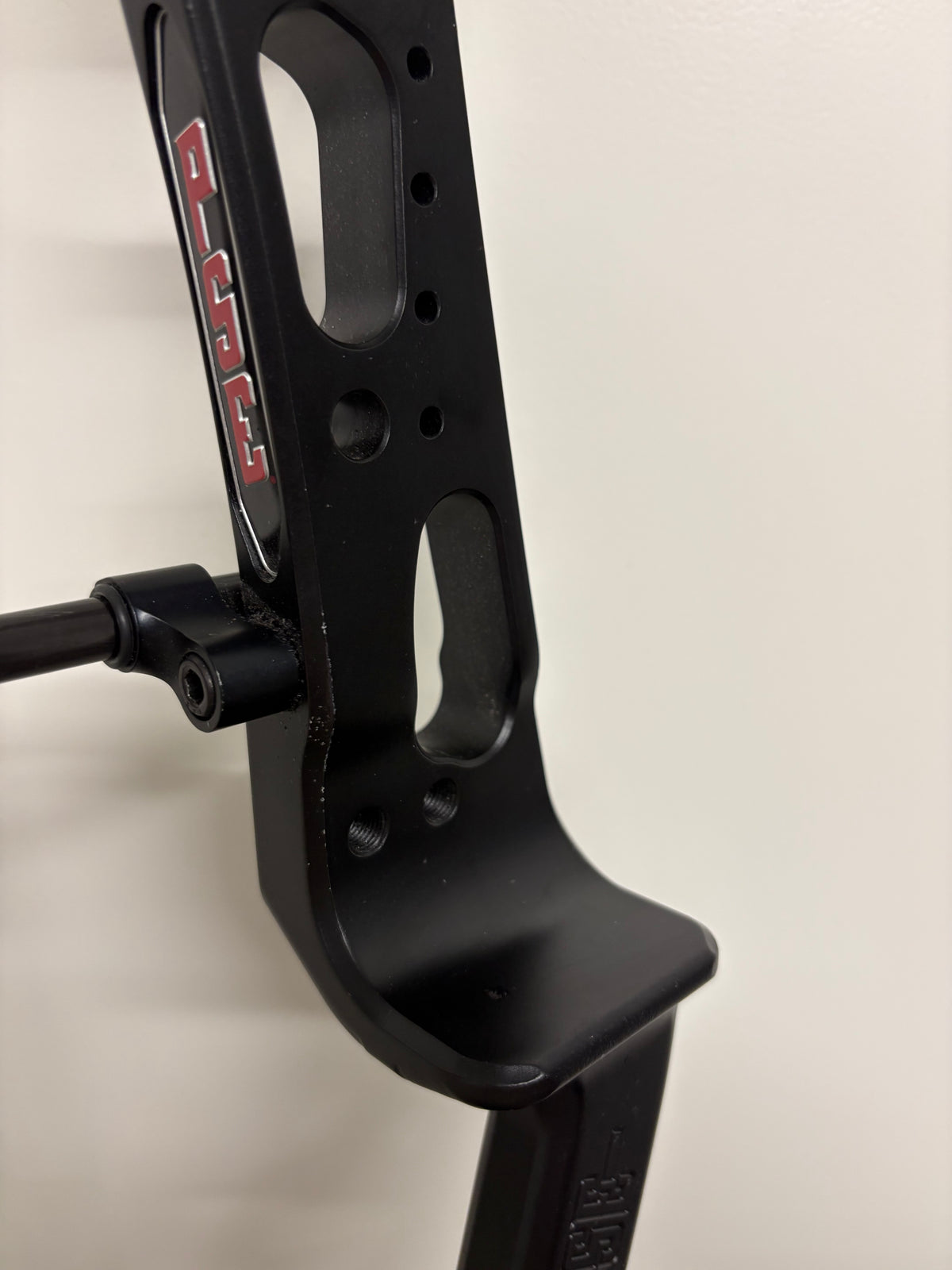 PSE Supra RTX 40 EM Compound Bow LH Black 50-60 lbs - Used