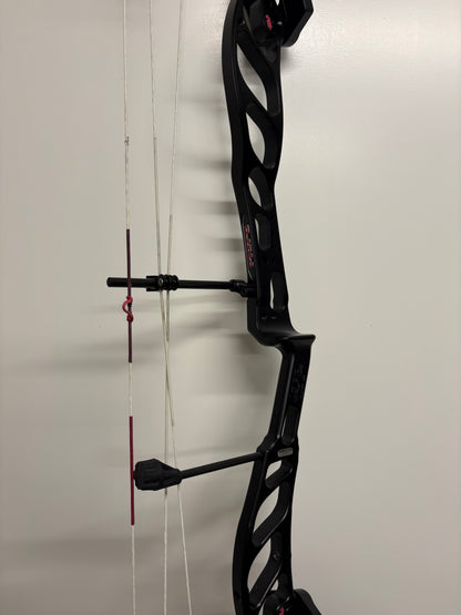 PSE Supra RTX 40 EM Compound Bow LH Black 50-60 lbs - Used