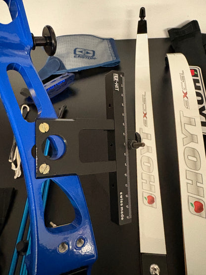 Hoyt Excel 23 ILF Recurve Beginner RH Bow Set - Used