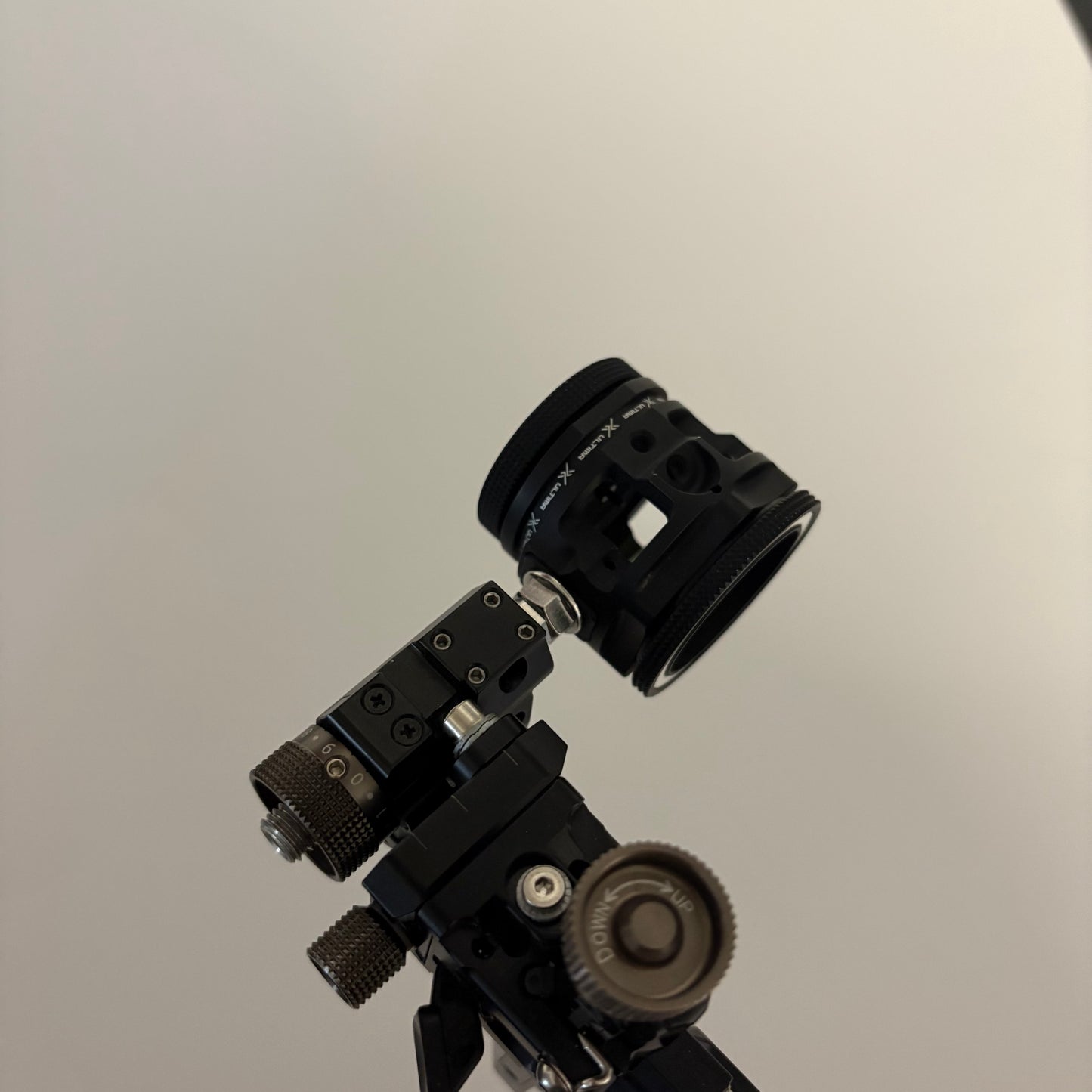Shibuya Ultima CP Pro Compound Sight LH Black 400-6 inch Incl. Okulus Scope - Used (#OR28)