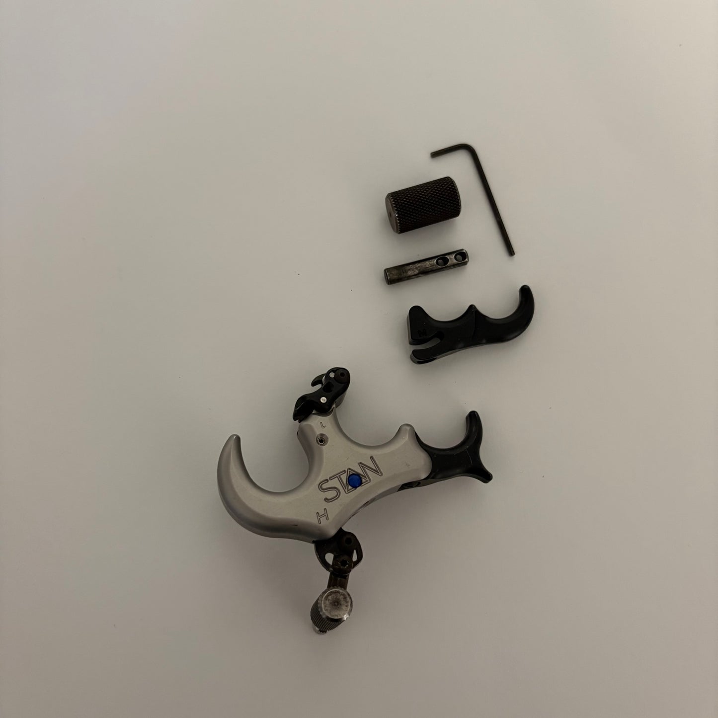 Stan Onnex Hinge Release Aluminium Size L Echo Grey - Used (#440)