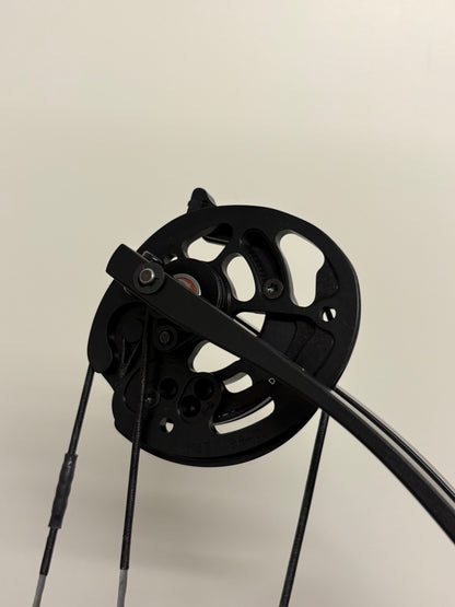 Hoyt Stratos 36 Compound Bow LH Stardust Purple HBT #1 50-60 lbs - NEW