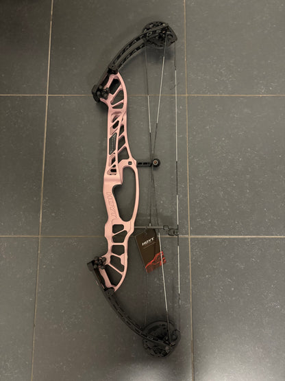 Hoyt Stratos 36 Compound Bow RH Champagne Pink HBT #2 40-50 lbs - NEW