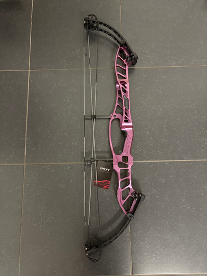 Hoyt Stratos 40 Compound Bow LH Stardust Purple SVX #2 50-60 lbs - NEW