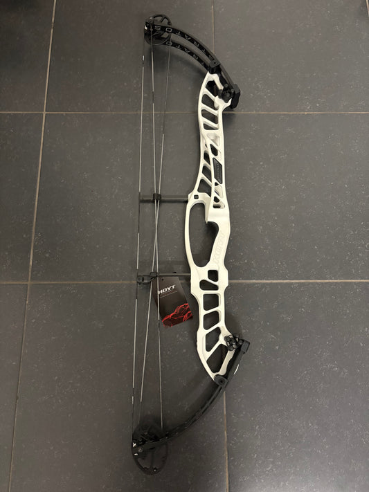 Hoyt Stratos 40 Compound Bow LH Frost White SVX #3 50-60 lbs - Show Model