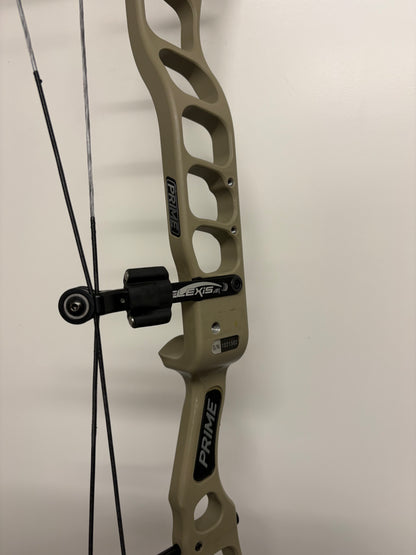 Prime Logic CT9 Compound Bow RH Tundra 40-50 lbs - Used