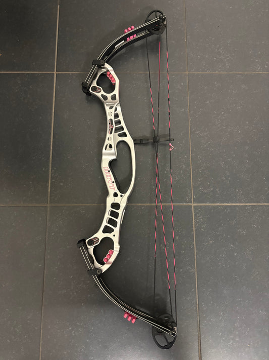 Hoyt Podium X Elite 37 Compound Bow RH Silver Ice Spiral Pro #2 50-60 lbs - Used (1.1)