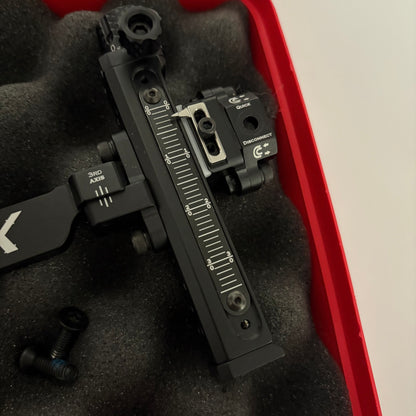 B3 Exact Q2 Target Compound Sight RH Black 8 inch - Used