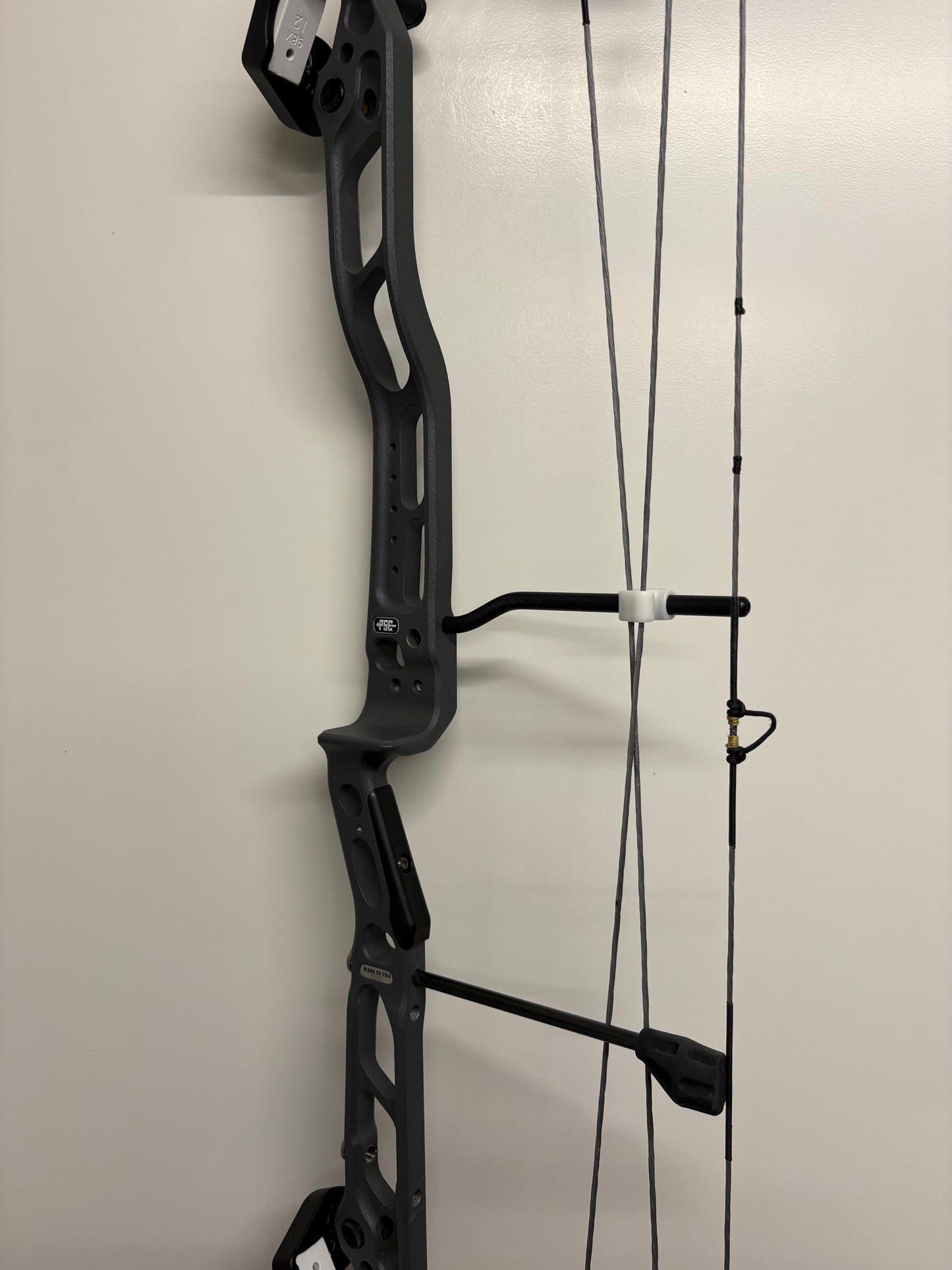 PSE Lazer 2024 Compound Bow RH Charcoal 50-60 lbs - Used