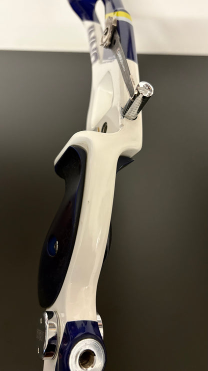 W&W CXT Riser Carbon LH Blue/White 25'' - Used