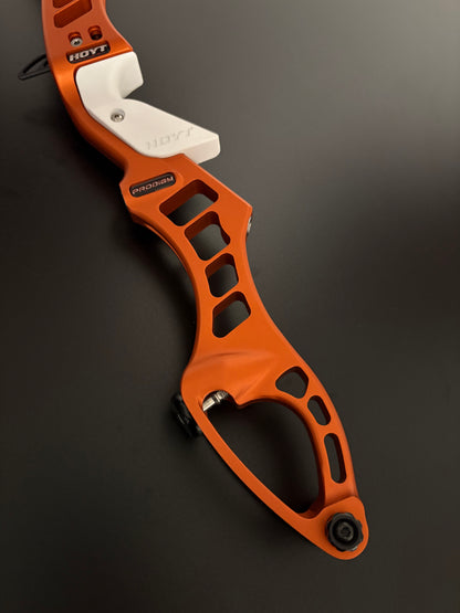 Hoyt Riser Prodigy Formula LH Red 27'' - Used