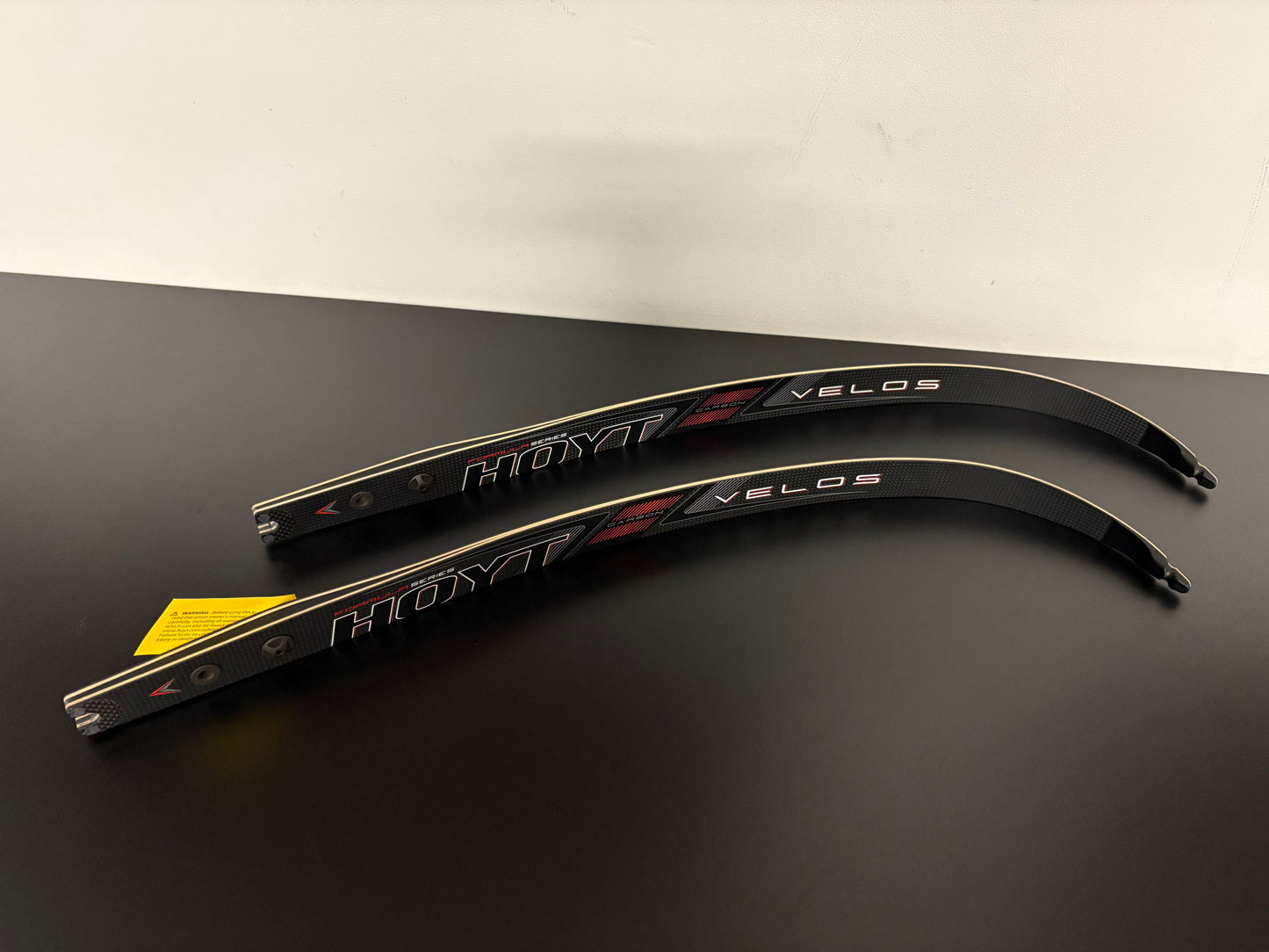 Hoyt Velos Formula Limbs Bamboo 70-46 lbs - NEW (#385)