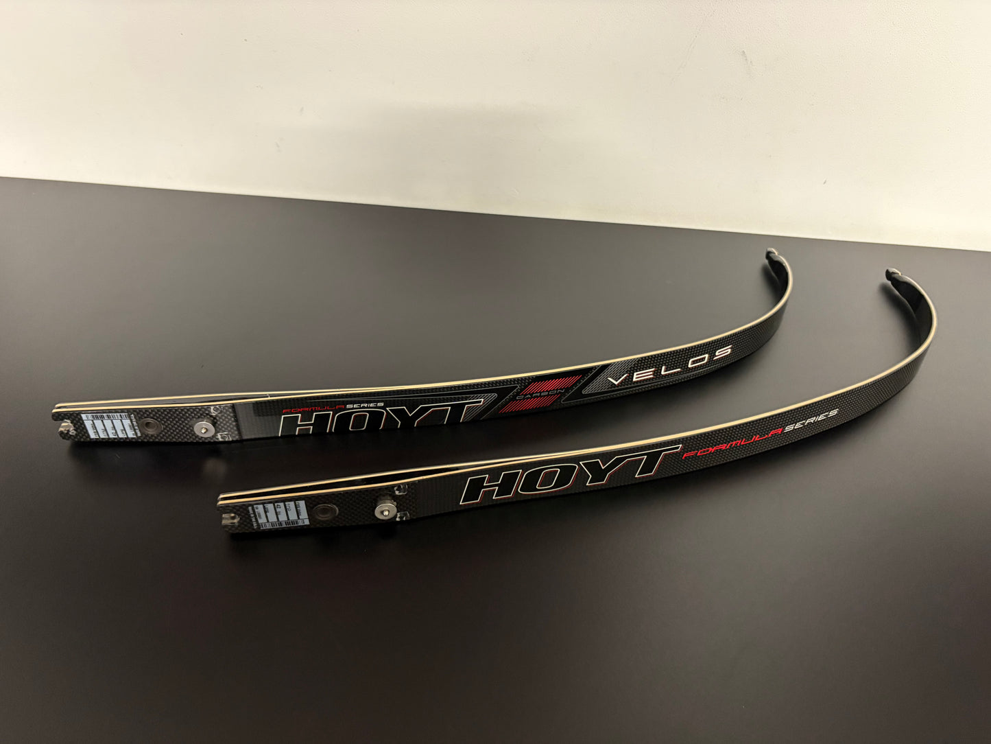 Hoyt Velos Formula Limbs Bamboo 70-42 lbs - Used (#384)
