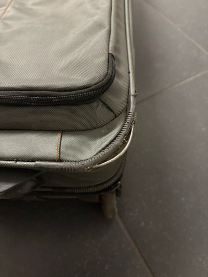 Easton Bowtruk Travel Case Compound Bow Case 4716 - Used