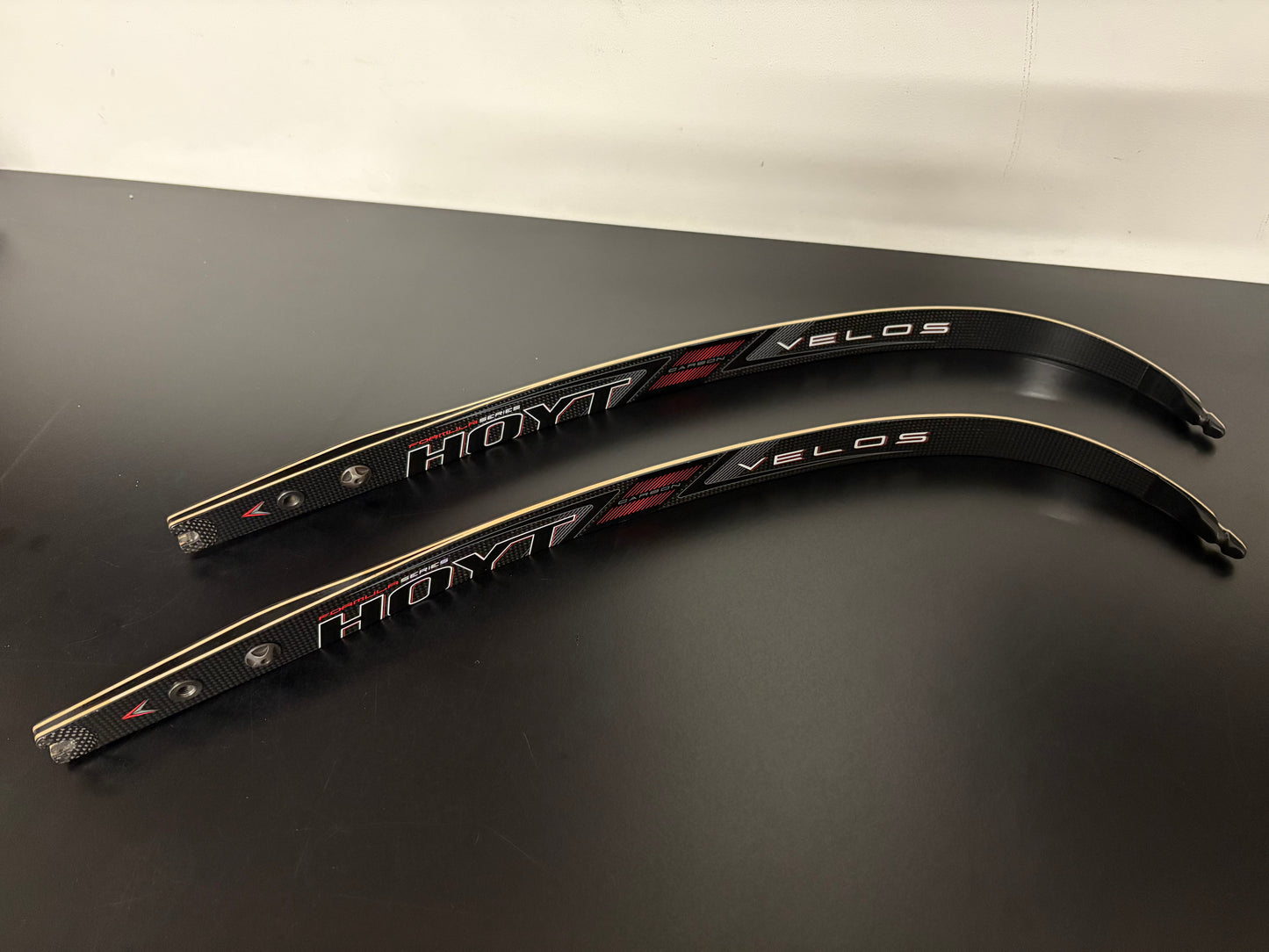 Hoyt Velos Formula Limbs Bamboo 68-36 lbs - Used (#230)