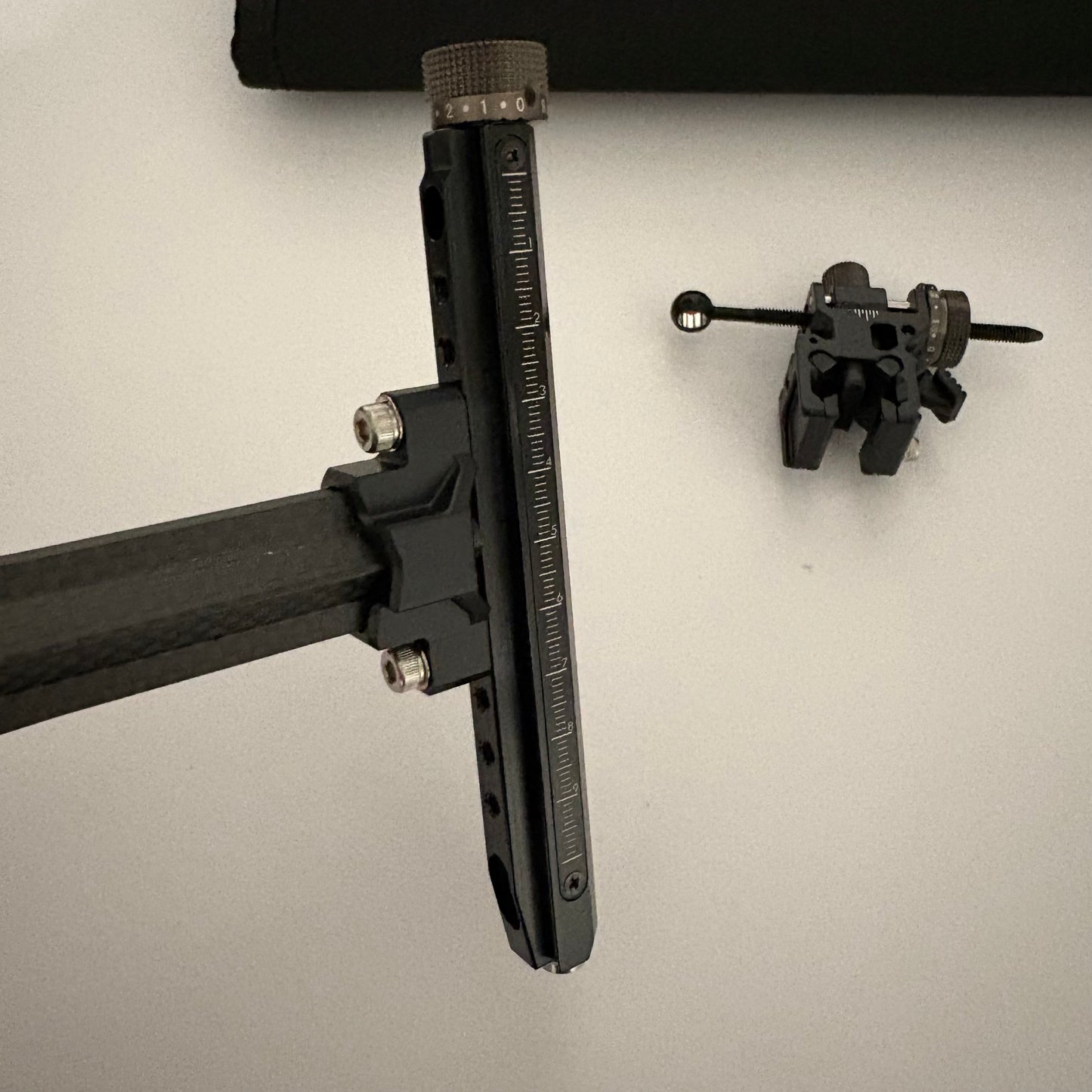 Shibuya Ultima RC Pro Recurve Sight LH Black 520-9A - Show Model