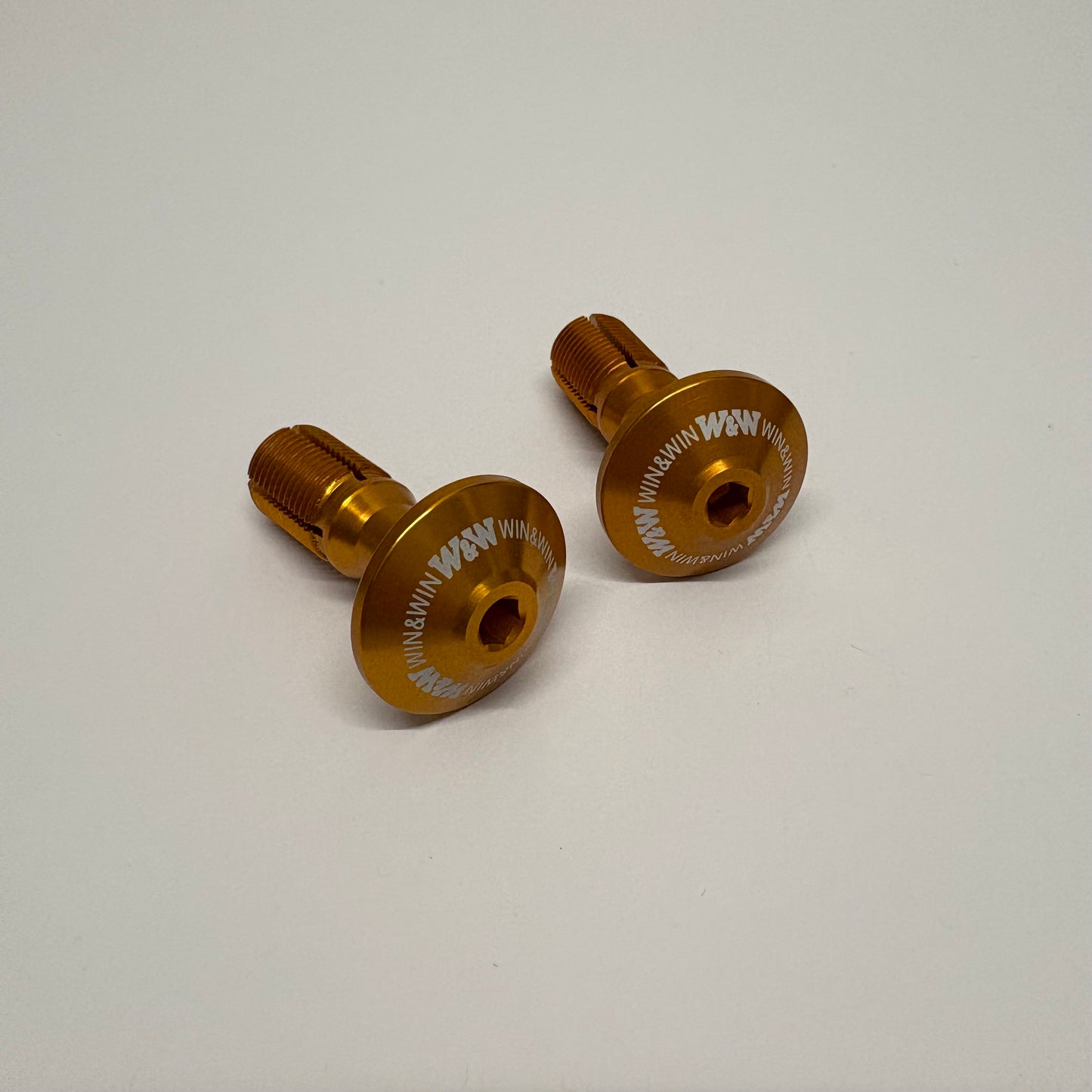 W&W Tiller Adjustment Bolt A-Type 13mm Aluminium - Show Model