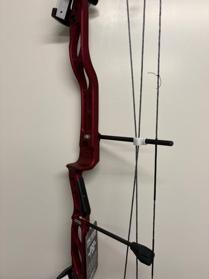 PSE Lazer X Compound Bow RH Red 40-50 lbs - Show Model