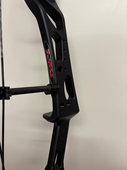 PSE Supra RTX 37 SE Compound Bow RH Black 50-60 lbs - NEW